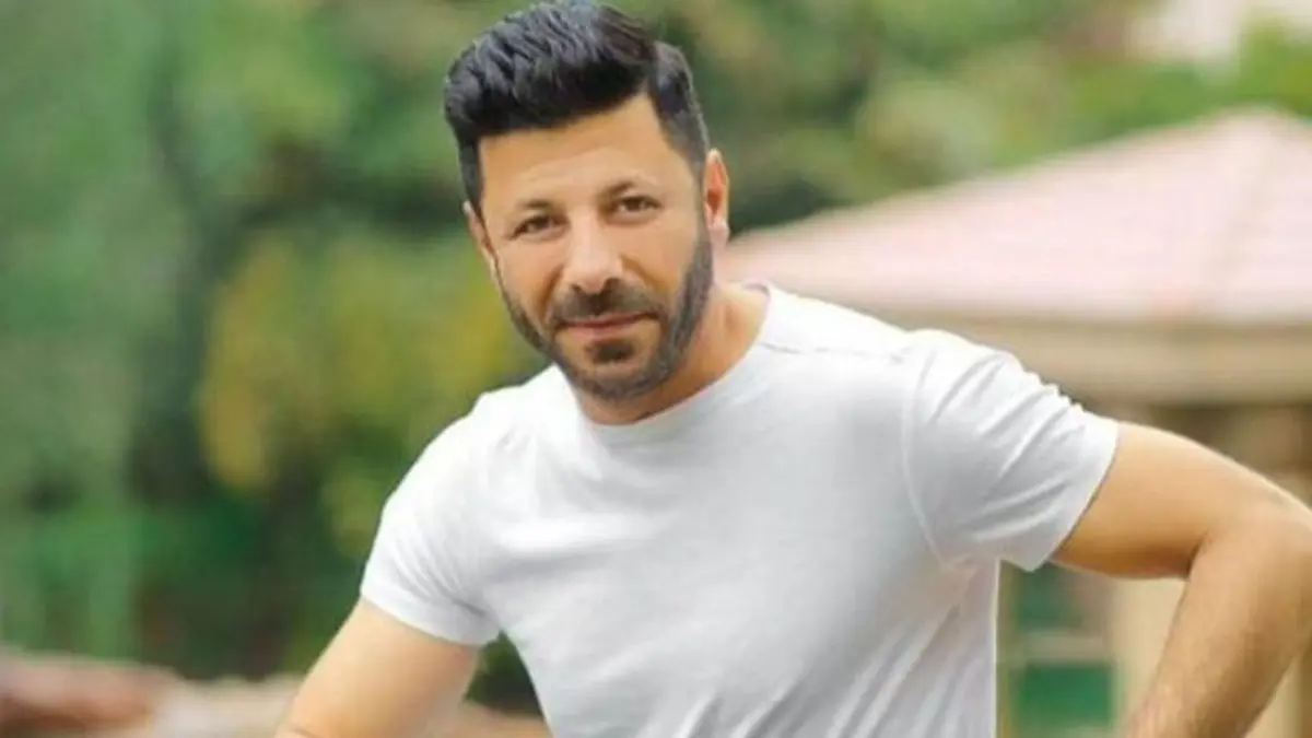الفنان  إياد نصار