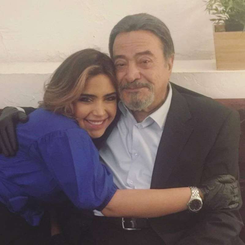 يوسف شعبان وابنته