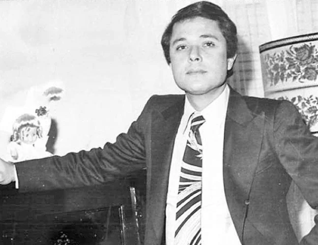 محمود عبدالعزيز