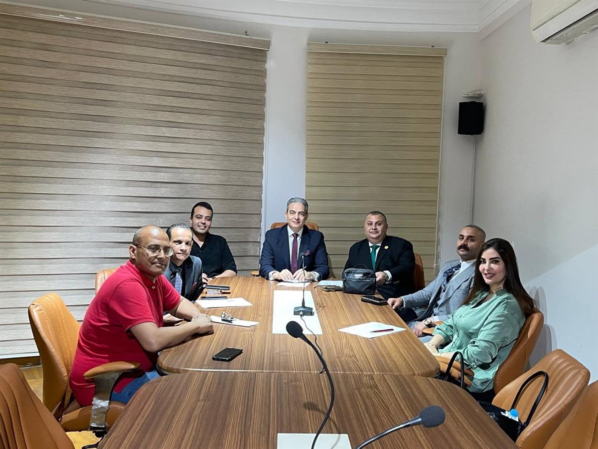 جلسة صلح بين الإعلامية بسنت النبراوي وأيمن حسن الصحفي