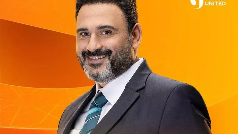 أكرم حسني