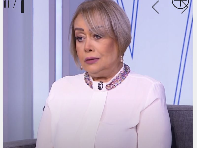 هالة فاخر