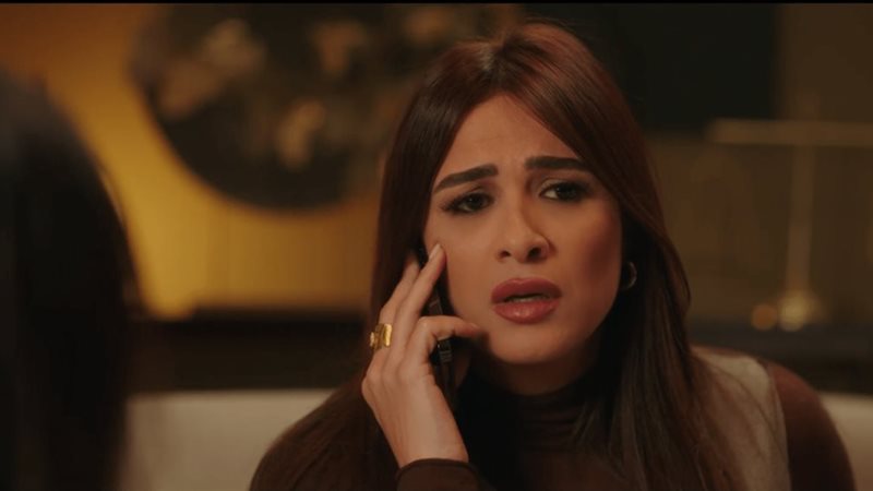 ياسمين عبد العزيز