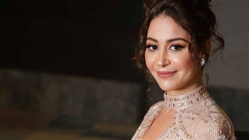 الفنانة منة شلبي