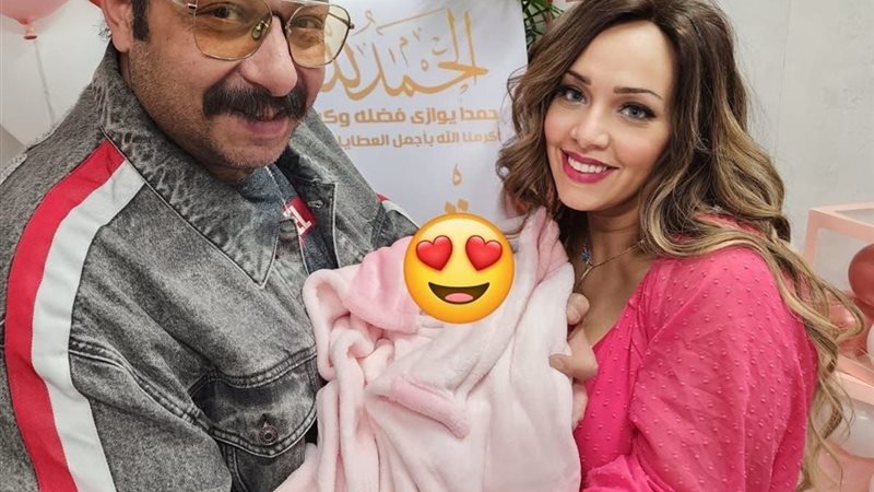 محمد ثروت و زوجته