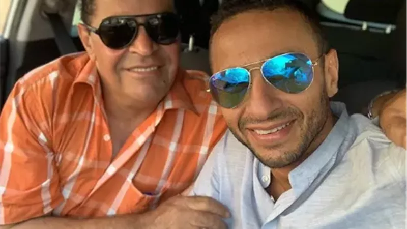 حمادة هلال ووالده