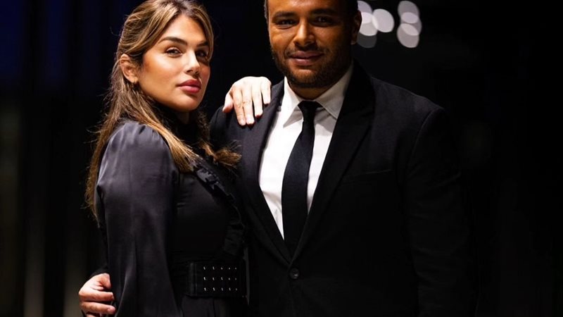 رامي صبري وزوجته