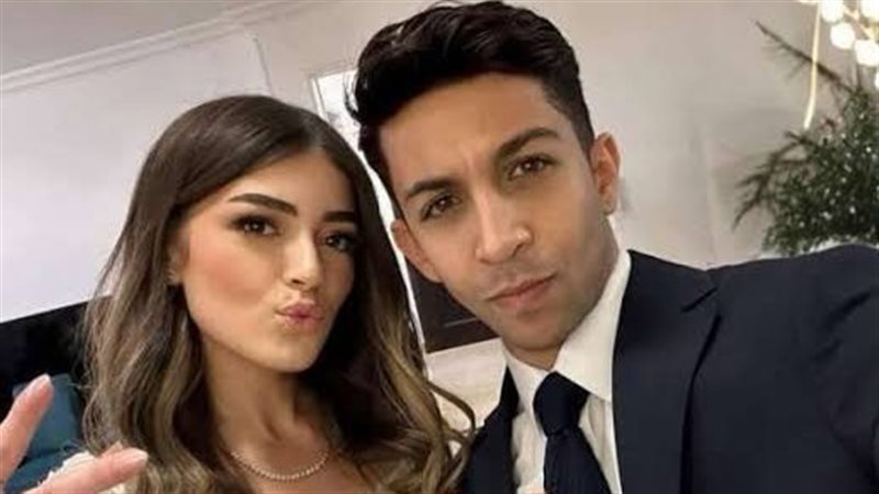 ليلى أحمد زاهر وهشام