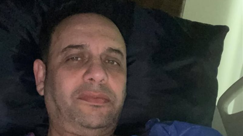 مصطفى قمر