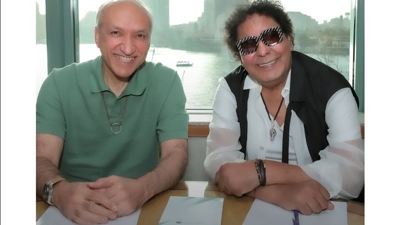 محمد منير و سالم