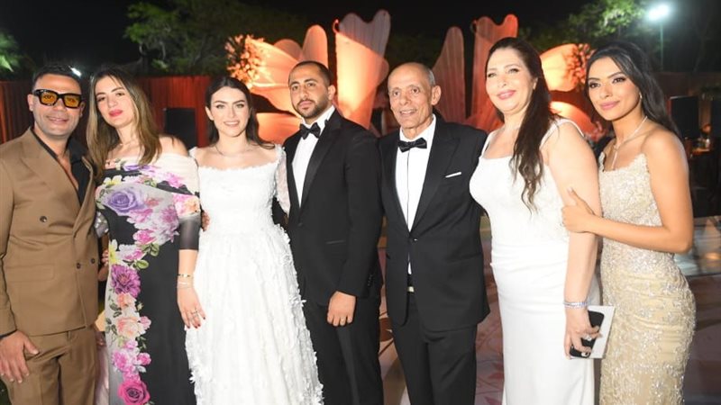 عصام إمام شقيق عادل