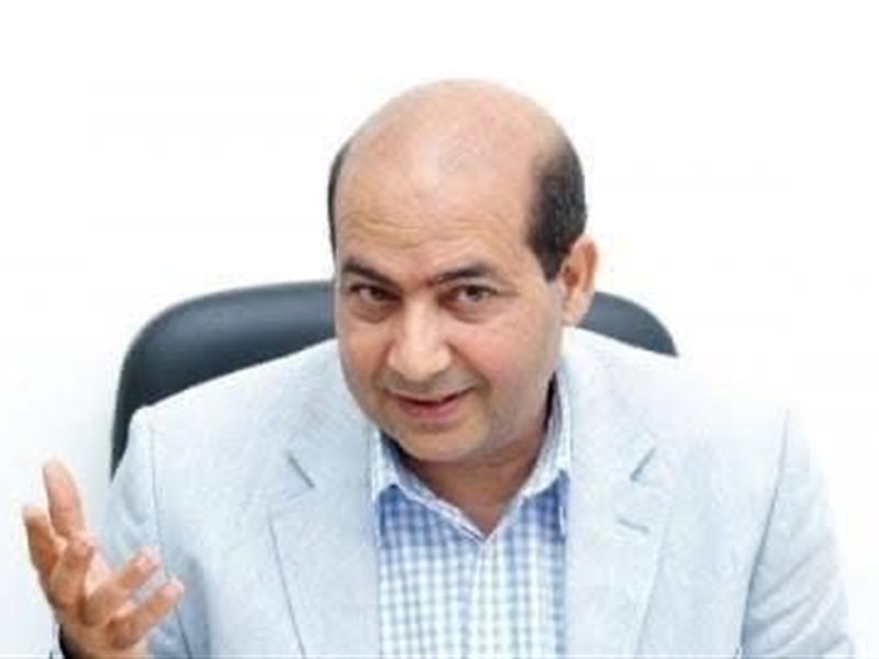 الناقد الفني طارق