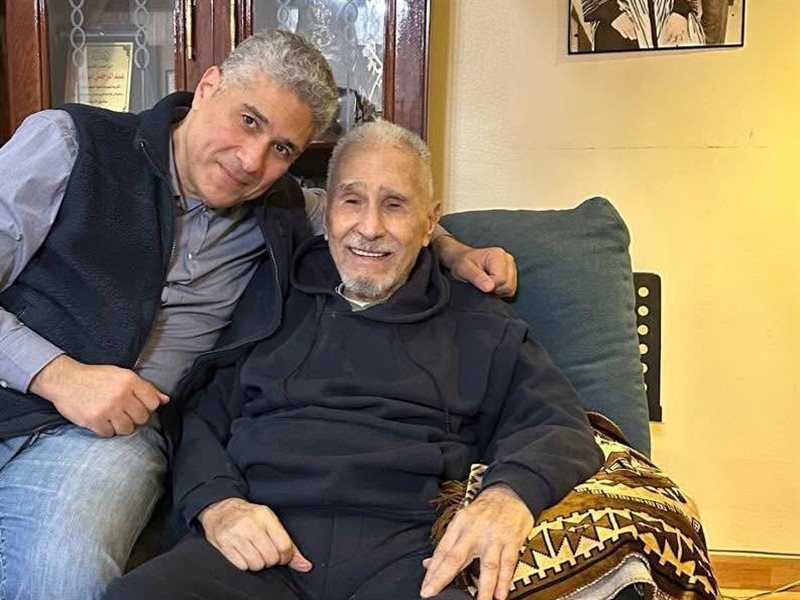 عبد الرحمن أبو زهرة وابنه