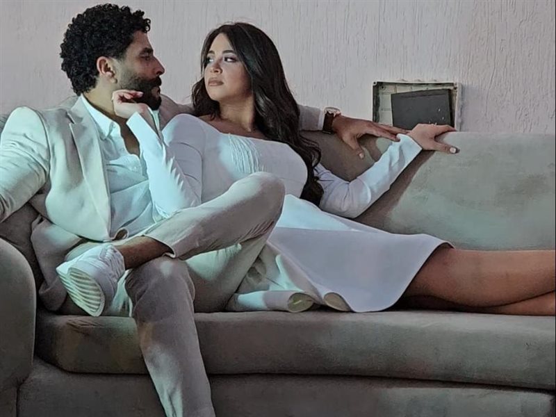 مصطفي منصور و هايدي