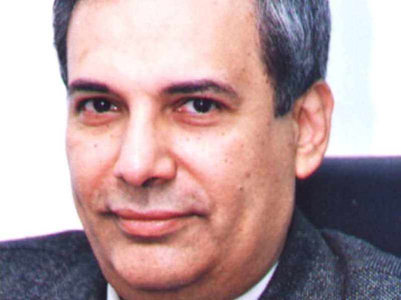 عمرو دوارة