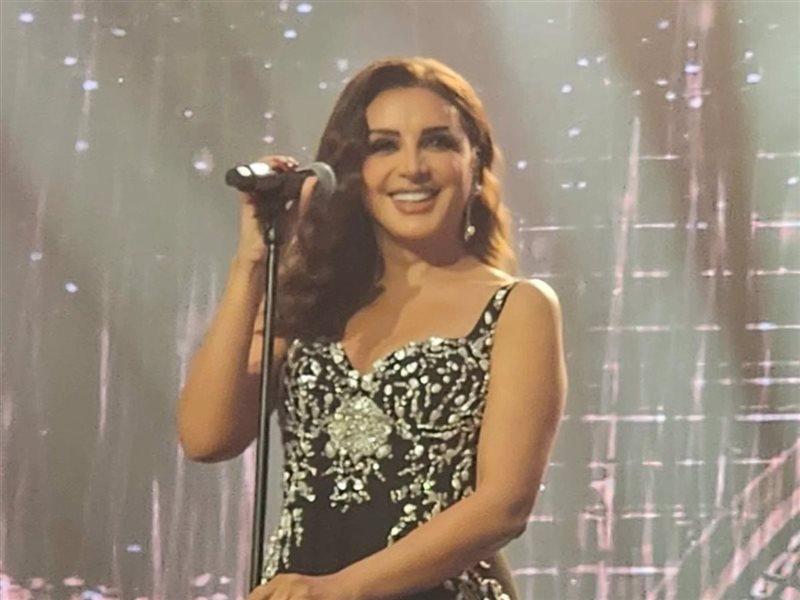 الفنانة أنغام