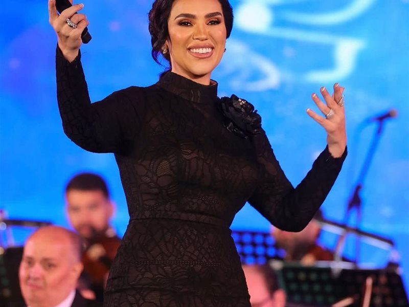 مي فاروق