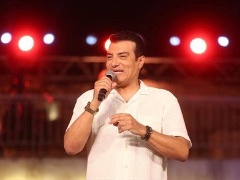 إيهاب توفيق