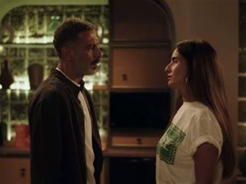 مسلسل ورد وشوكولاتة