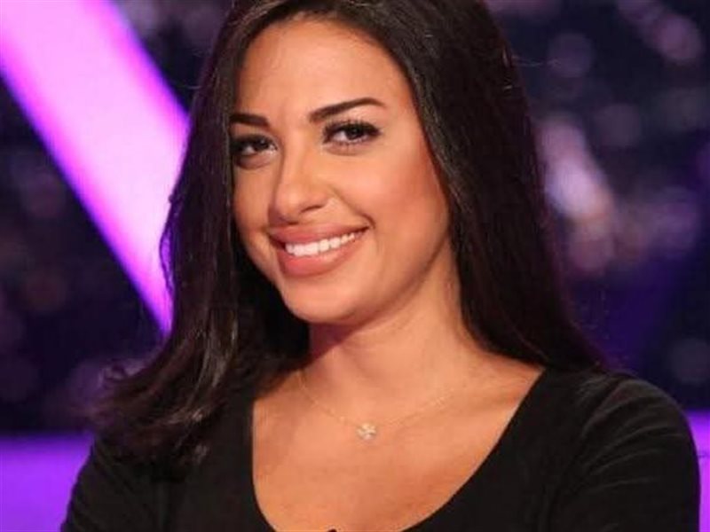 الفنانة إلهام وجدي