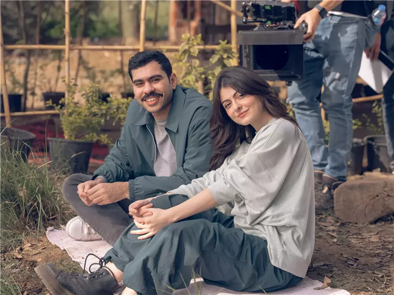 أحمد رمزي وتارا عبود من كواليس تصوير مسلسل 