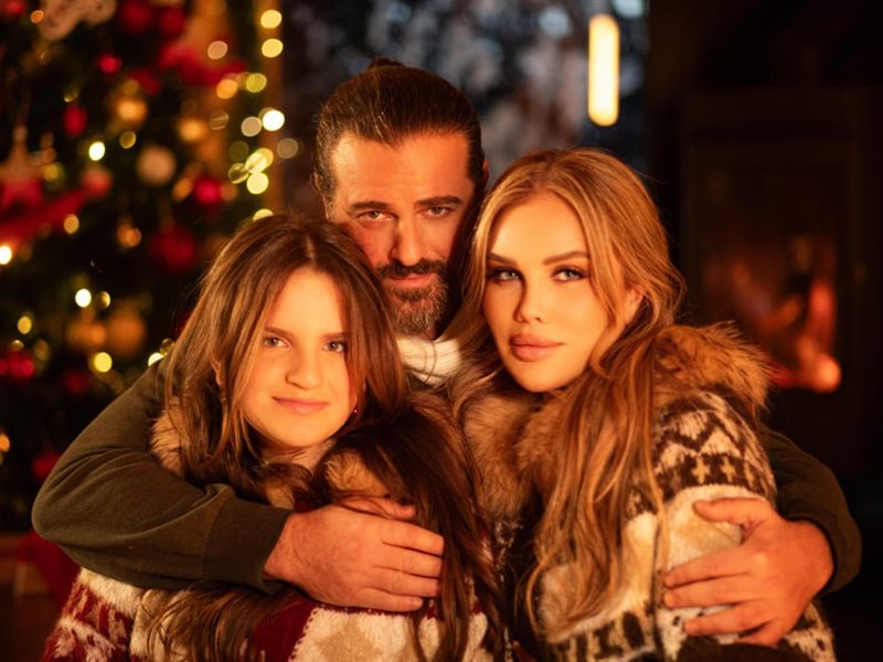 نيكول سابا وعائلتها