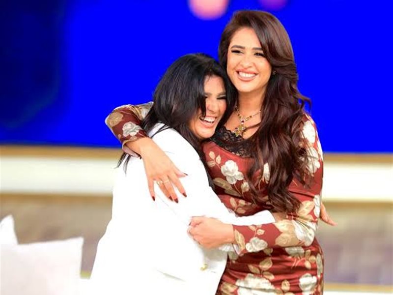 ياسمين عبد العزيز ومنى الشاذلي