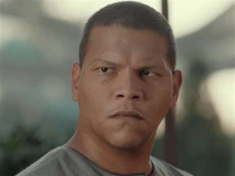 الفنان أحمد عبد الحميد