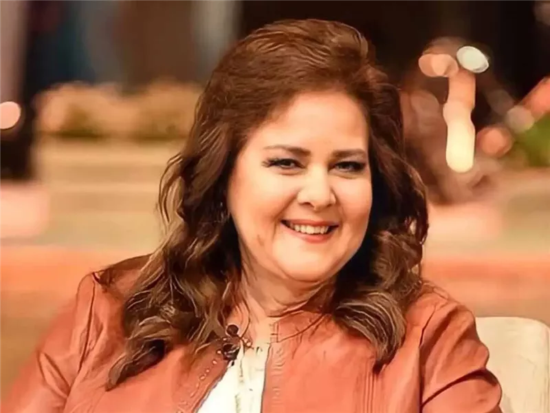 دلال عبد العزيز