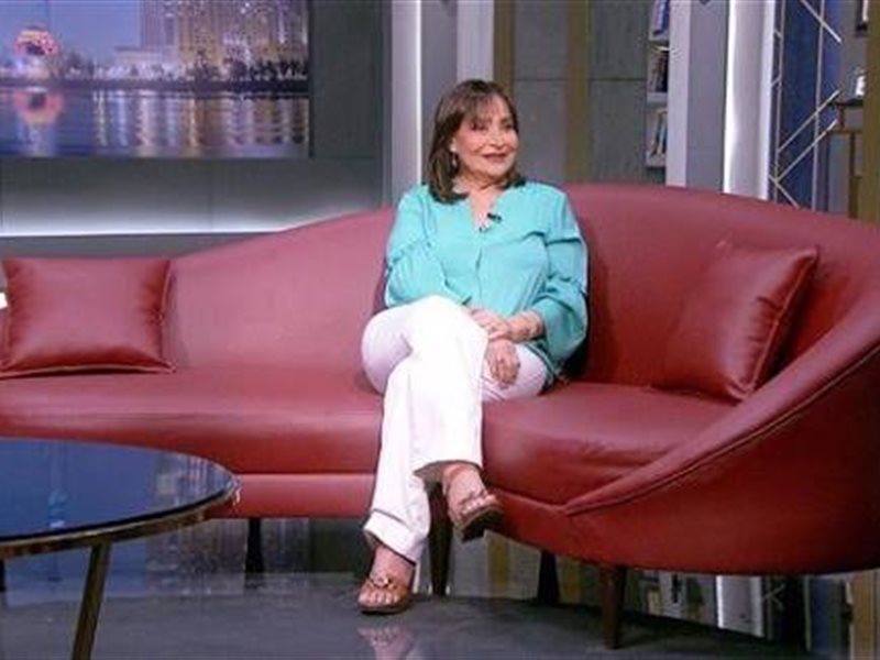 تيسير فهمي تكشف أسرار غيابها وحقيقة اعتزالها في أول ظهور تليفزيوني ببرنامج واحد من الناس 