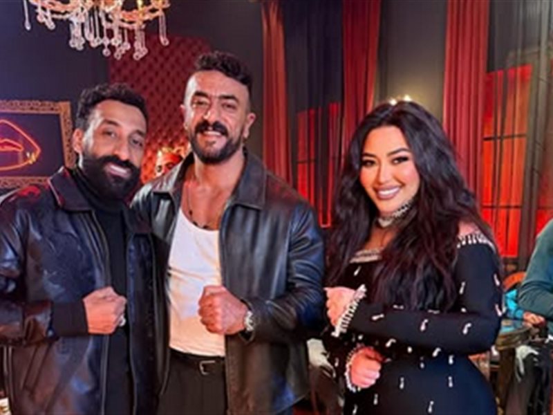 كواليس تحضير أغنية بمسلسل علي كلاي