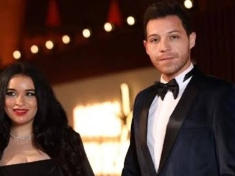 محمود حجازي وزوجته 