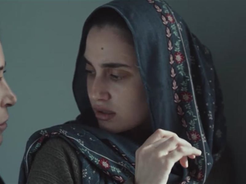 سارة يوسف ومنة شلبي 