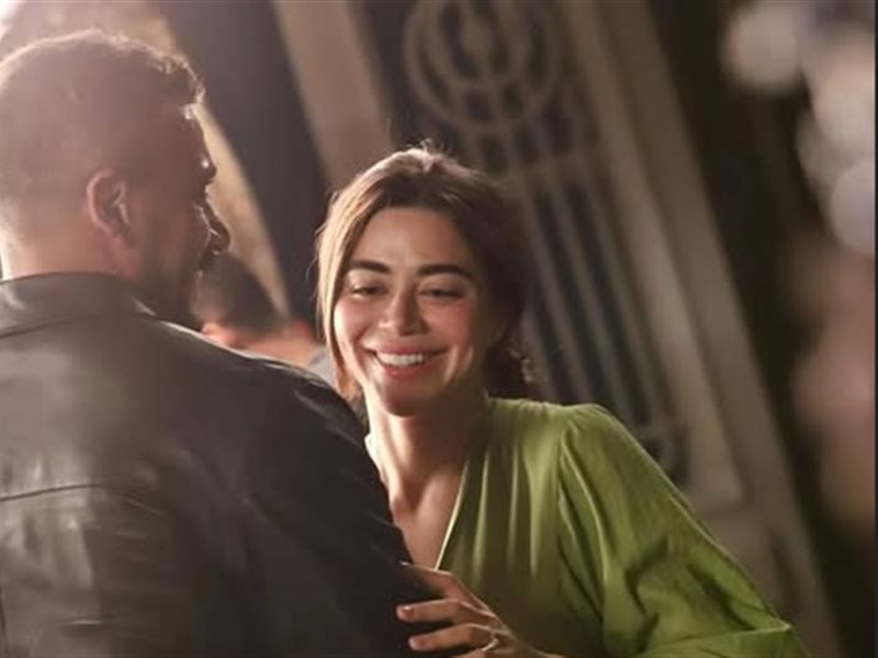 أحمد العوض ويارا السكري