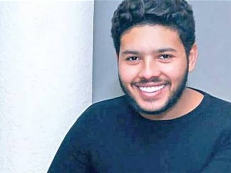 المطرب محمد شاهين 