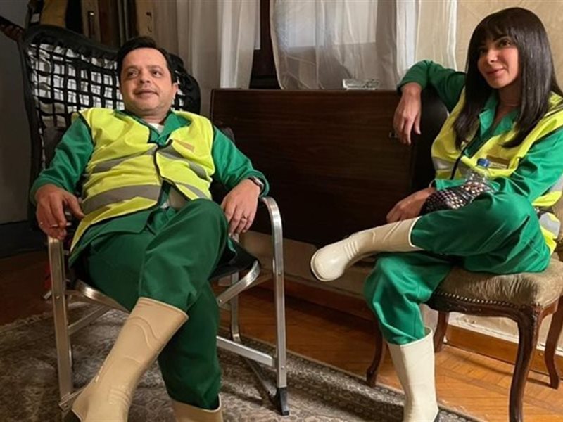 محمد هنيدي ومنى زكي 