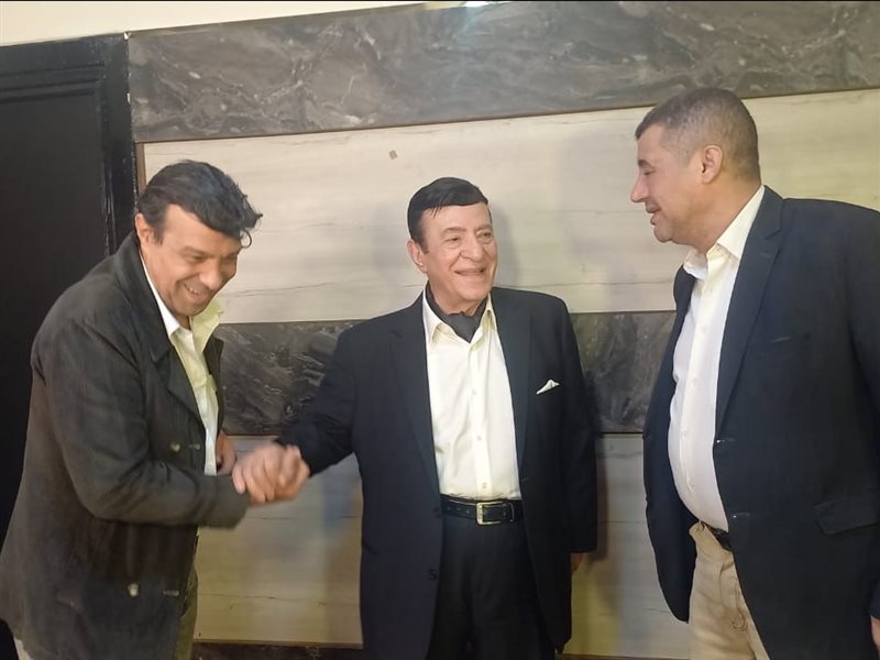 أركان فؤاد وفريق العمل