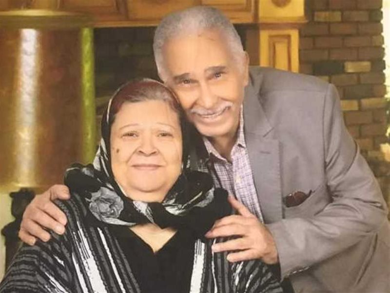 عبدالرحمن أبو زهرة وزوجته