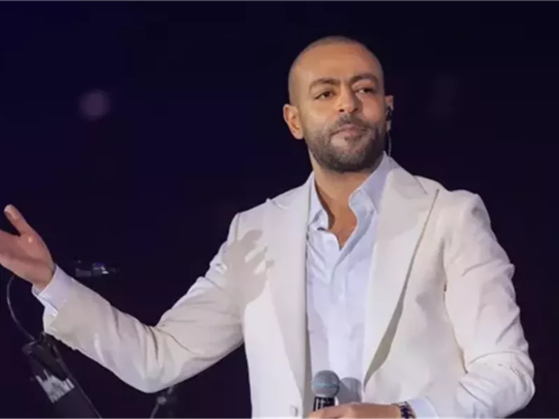 تامر عاشور
