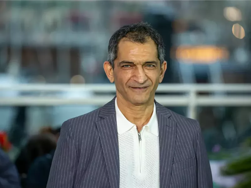 عمرو واكد 