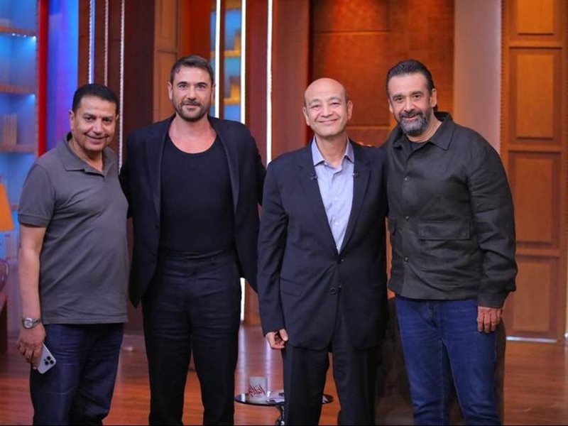 أبطال فيلم سفن دوجز في ضيافة برنامج الحكاية