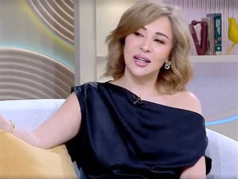 الإعلامية مريم أمين