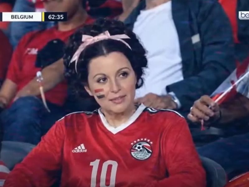 فنانين الزمن الجميل وسط المدرجات يدعمون منتخب مصر في كأس العالم بالـAI