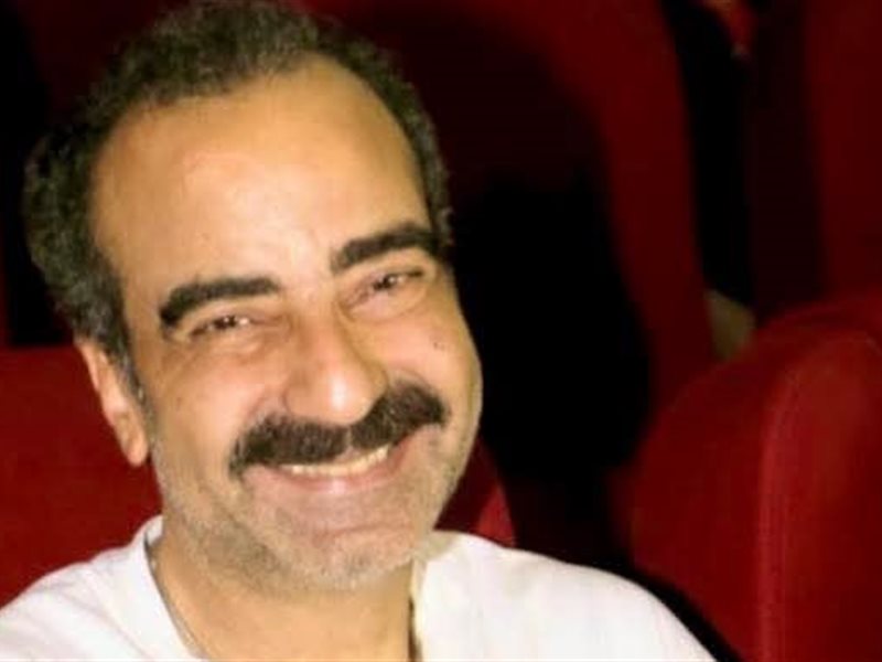 الفنان ياسر عزت