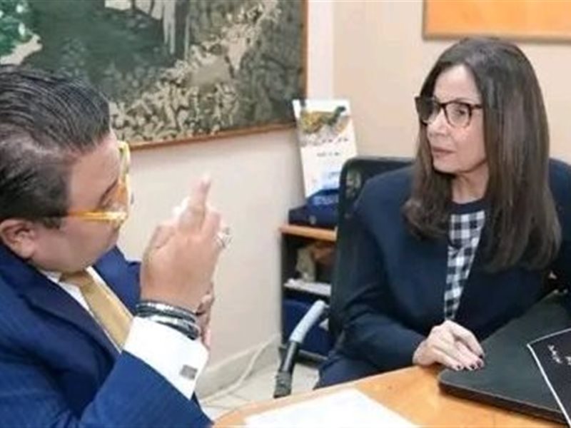 وزيرة الثقافة وخالد جلال