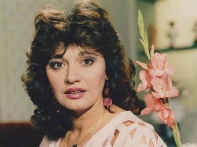 مديحة كامل