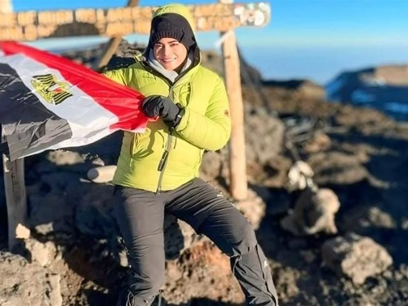 أسماء جلال