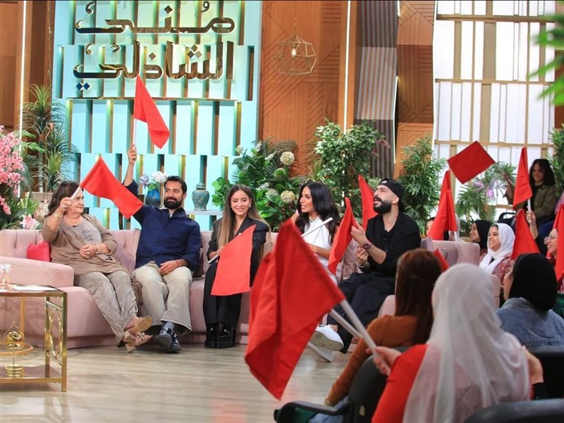نجوم فيلم ريد فلاج