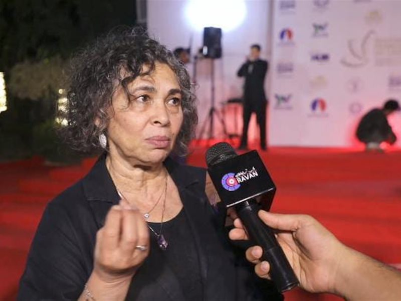 لبنى ونس 